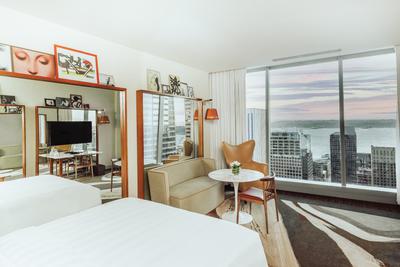 Guest room