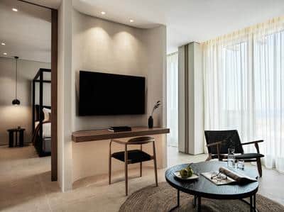 Lava Suite Seaview with Jacuzzi