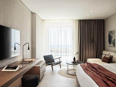 1 King Bed Seaview