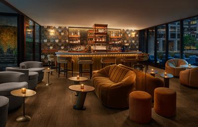 The Bar at Veranda