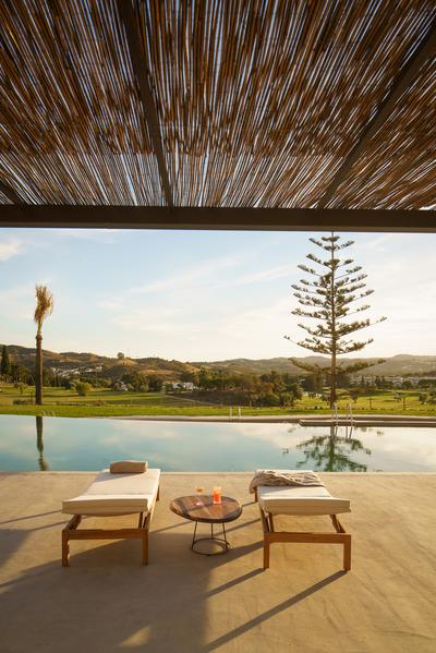 Swimming Pool - Adults Only