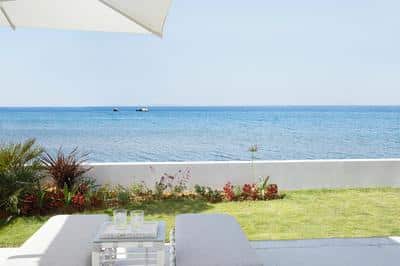 Deluxe Two Bedroom Bungalow Suite Beachfront