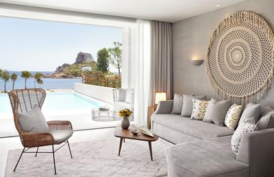 Deluxe One Bedroom Bungalow Suite with Private Pool