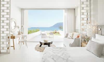 Deluxe Junior Suite Private Garden Sea View