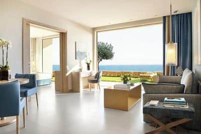 Deluxe Two Bedroom Family Suite Private Garden