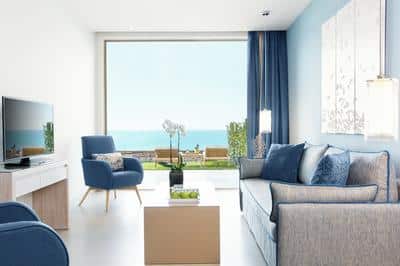 One Bedroom Family Suite