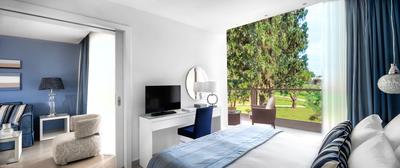 One Bedroom Bungalow Suite