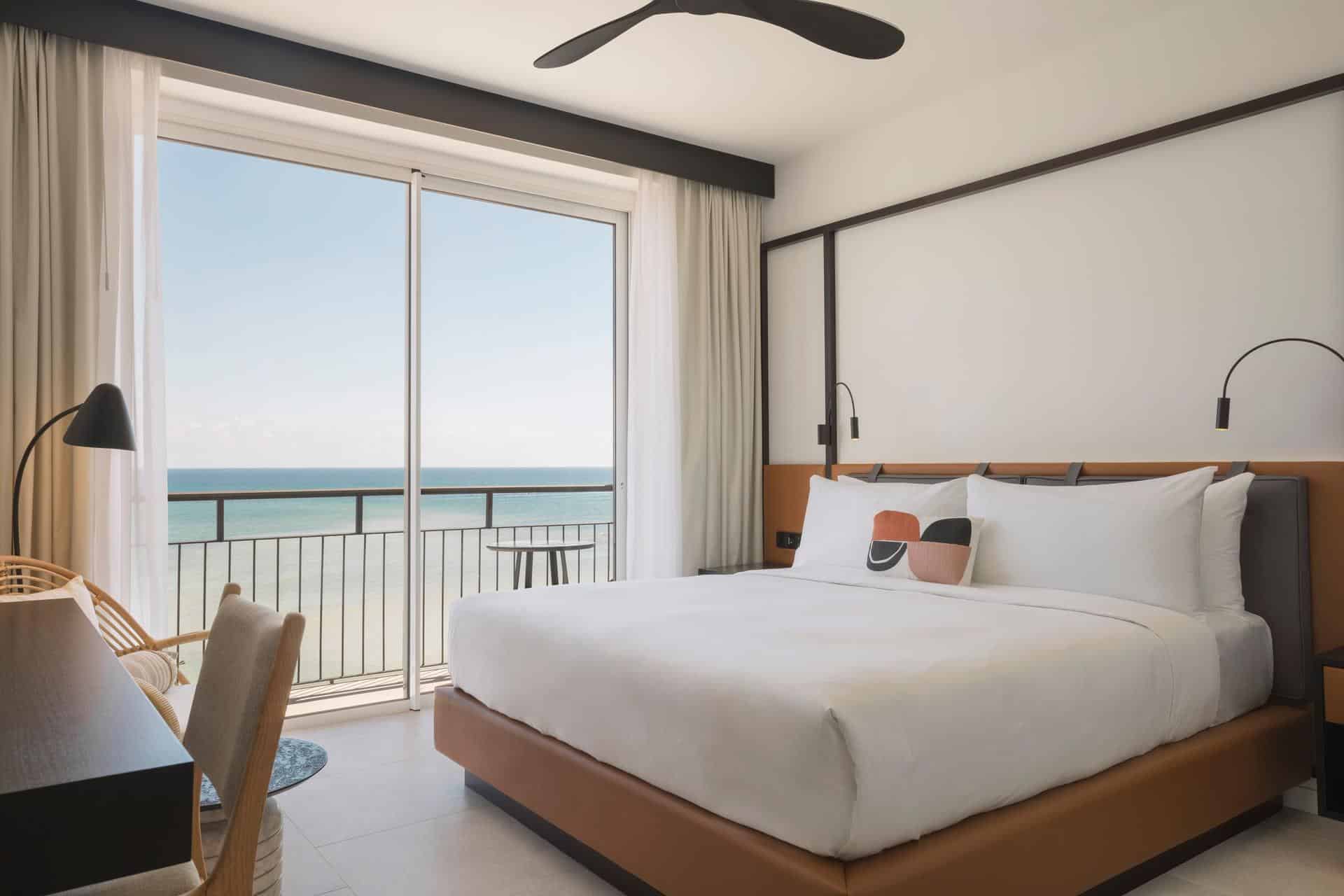 Deluxe Sea View, Guest Room, Balcony