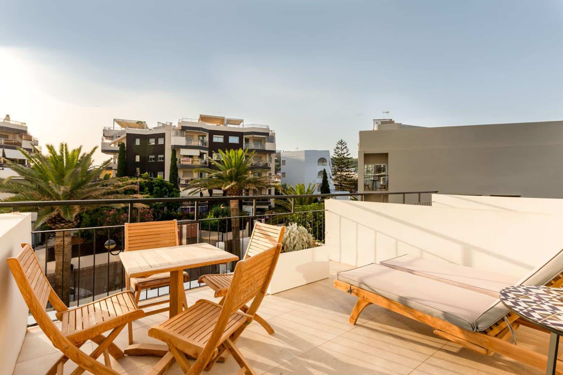 Terrace Rio, Guest Room, 1 King, Mountain View, Low Floor, Balcony