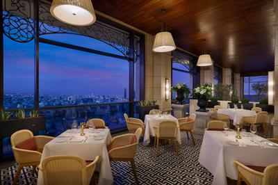 Roberto's Restaurant & Lounge - Terrace