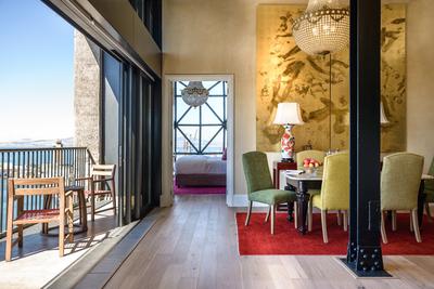 Deluxe Superior Suite