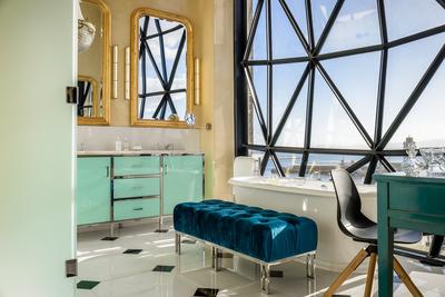Deluxe Superior Suite