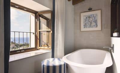 Sea View Rooms