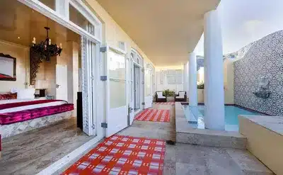 Luxury Room