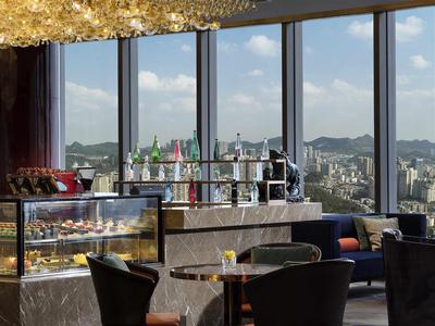 Bar Lounge