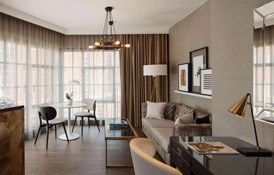 Deluxe One Bedroom Suite