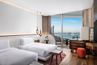Spectacular Guest Room