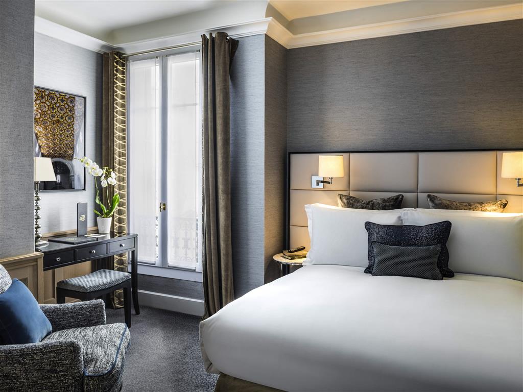 Sofitel Paris Baltimore Tour Eiffel