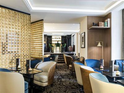 Bar Lounge
