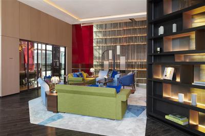 Fairmont Gold Lounge