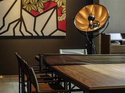 Bar Lounge