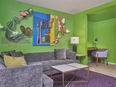 Suite
