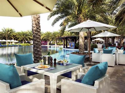 Bar Lounge