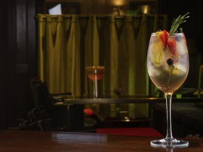 Bar Lounge