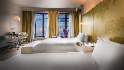 Guest room