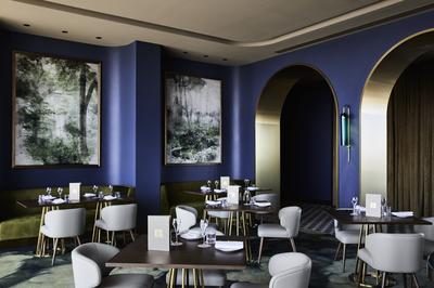 Altus Rooftop Bar & Lounge