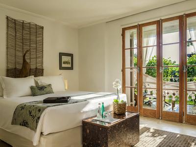 Deluxe Serenity With Balcony