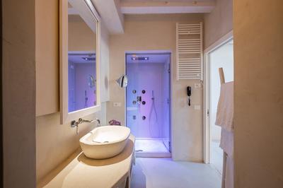 Duplex Room