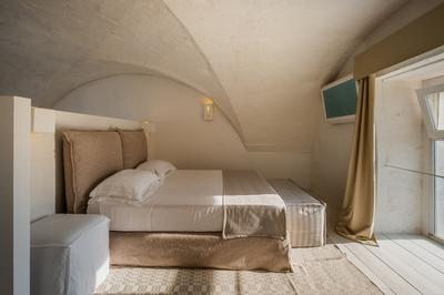 Limoni Sunset Suite