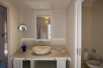 Limoni Sunset Suite