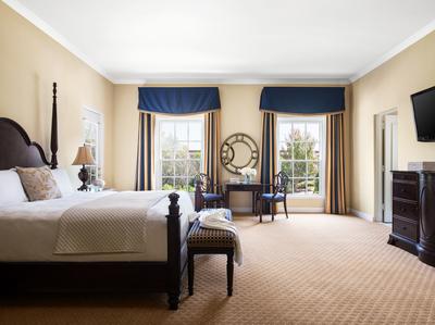 Royce Manor Suite Bedroom