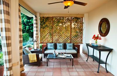 Eastview California Cottage Suite - Patio