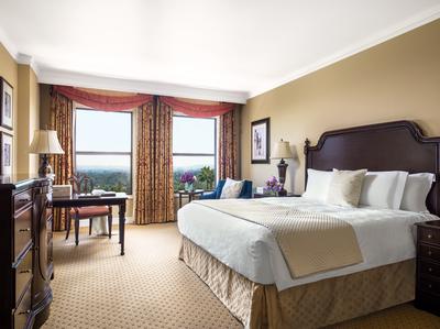 Executive Club King Room