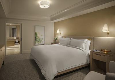 Suite Bedroom