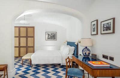 Deluxe Suite with Terrace