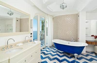 Deluxe Suite with Terrace
