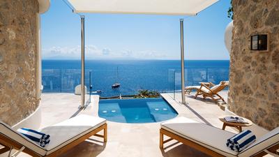 Premium Pool