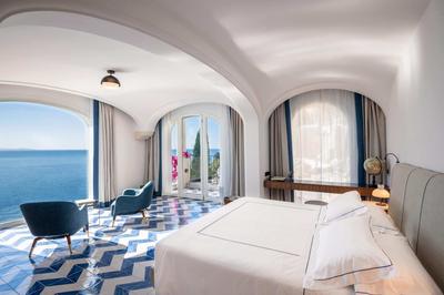 Premium Suite Pool