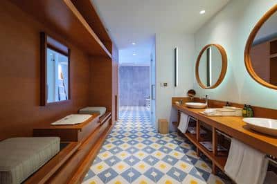 Private Beach Villa Residence (4 Bedroom)