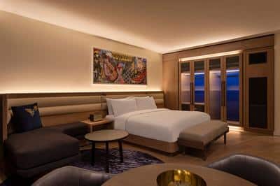 Spectacular Studio Suite