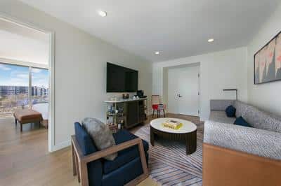 Cool Corner Suite