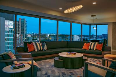 WOW Suite, 1 Bedroom Vice Presidential Suite