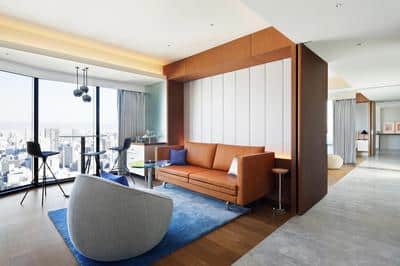 Marvelous King Suite - Living Area