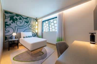 Guest room