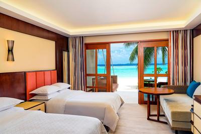 Twin/Twin Deluxe Guest Room Beachfront