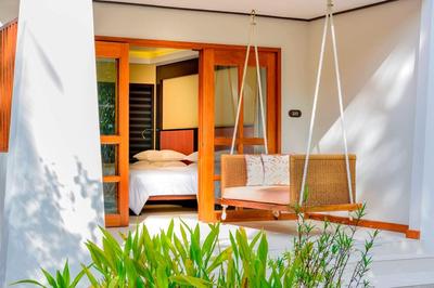 Deluxe Room, 2 Double, Island View